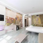 Otel Max - Art Gallery