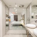 Max - Art Gallery Otel 4*