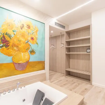 Hotel Max - Art Gallery